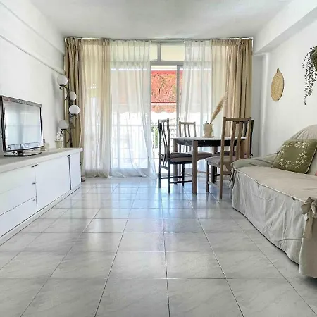 Hostourist@salou Apartamento Familiar Con Piscina Apartamento *